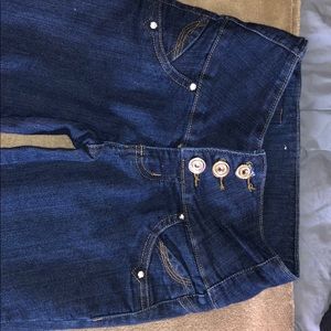 High waisted jeans
